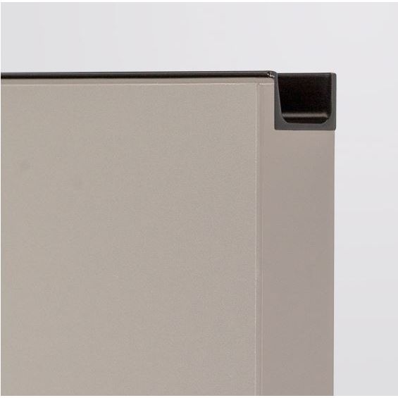 JEY2 - Tirador perfil negro  797mm